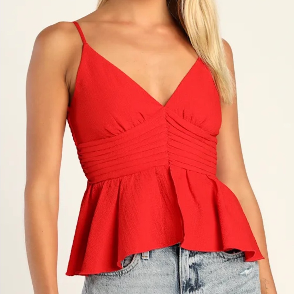 ❤️‍🔥 LULUS Feelin' the Flirt Red Textured Pleated Ruffled Cami Top; Size XS